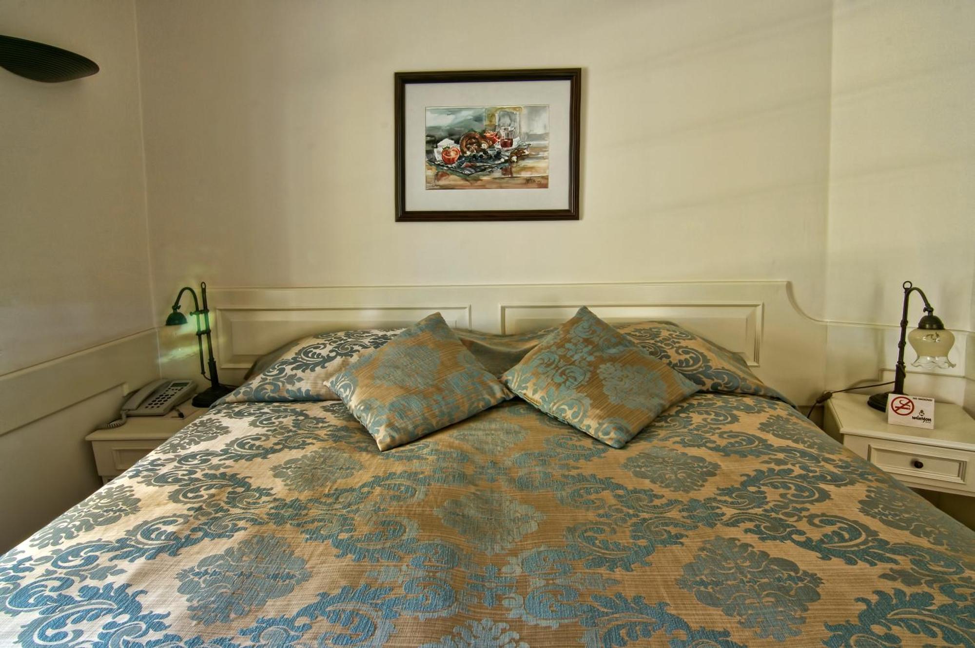Minyon Hotel Antalya Bilik gambar
