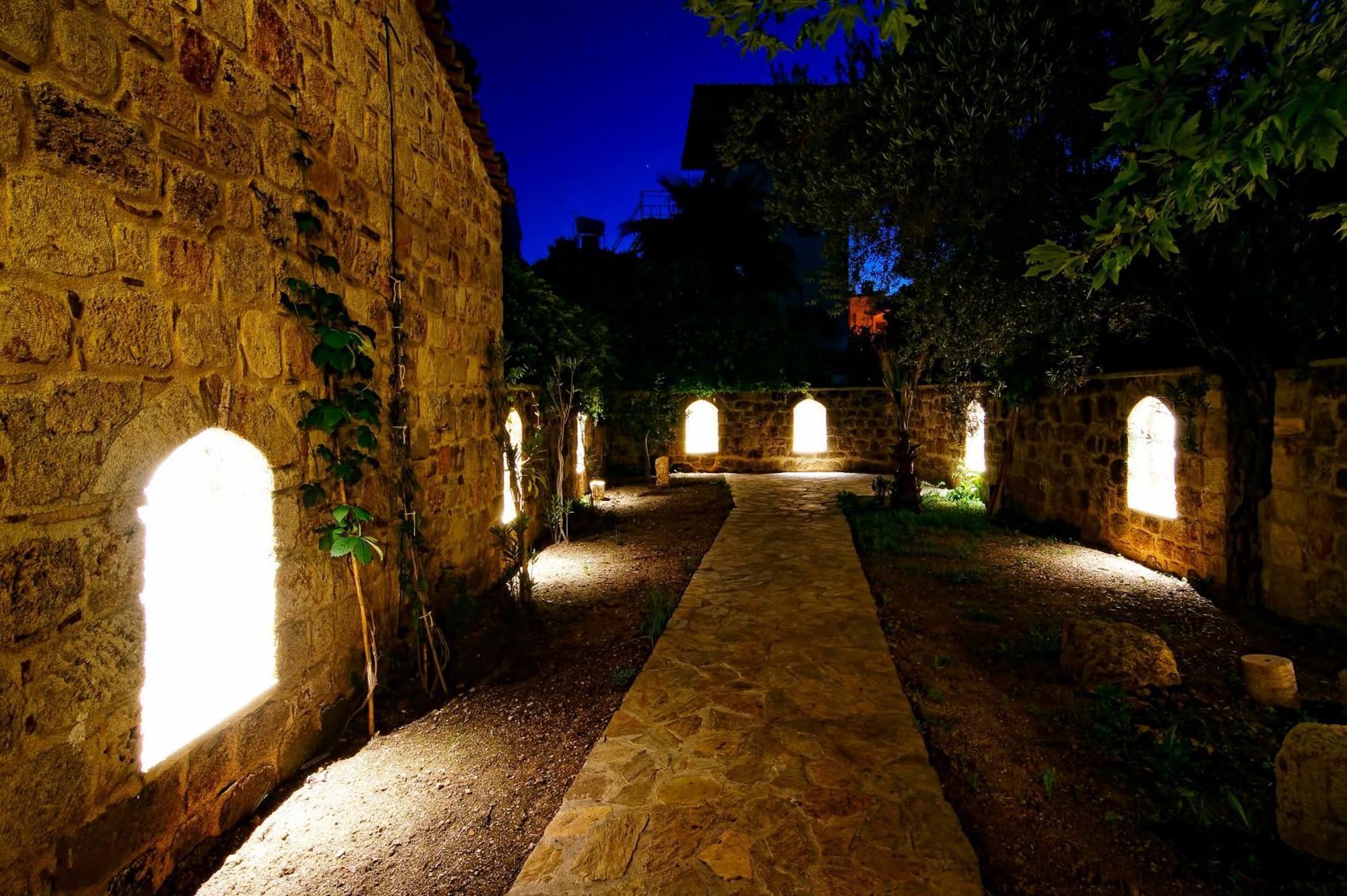 Minyon Hotel Antalya Bilik gambar